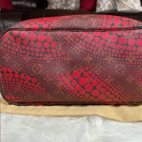 Yayoi Kusama x Louis Vuitton Red Waves Monogram Neverfull MM Tote with COA - Picture 8 of 16